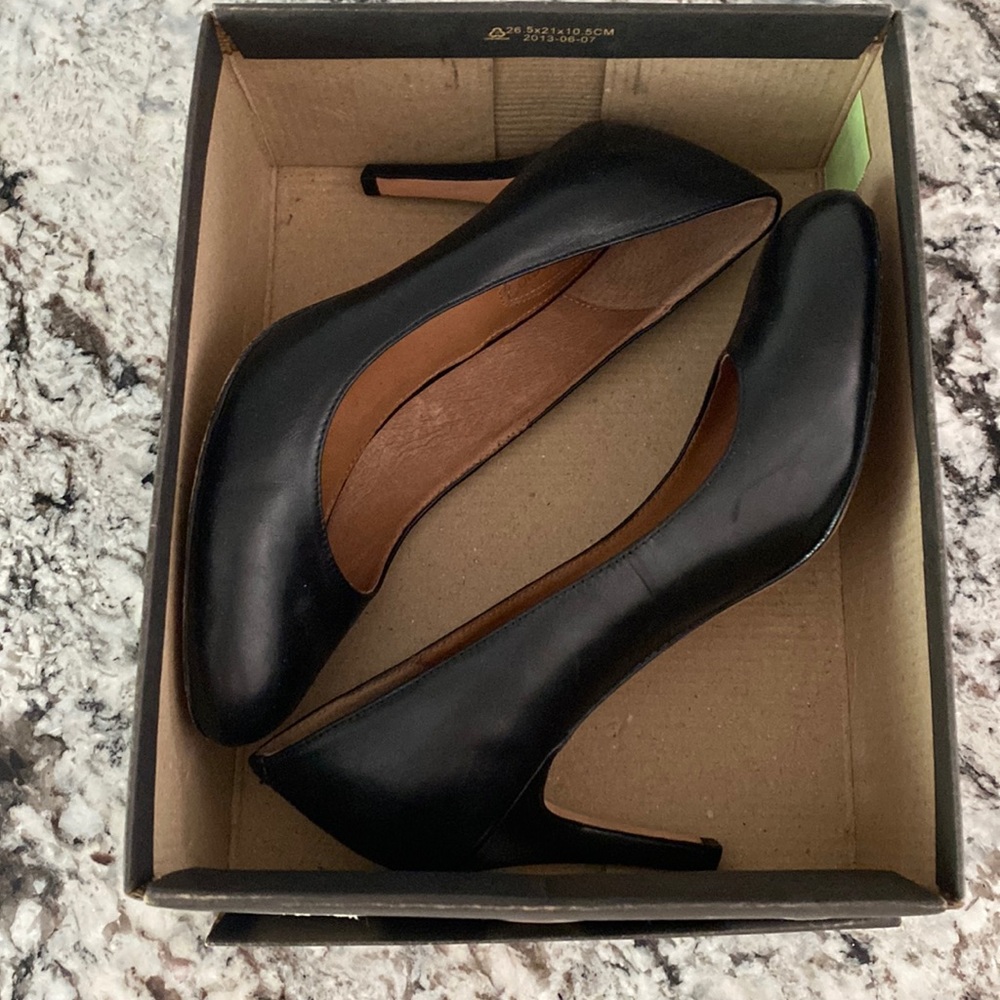 Corso Como Pumps